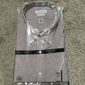 Van Heusen Button Down Collar Regualr Fit